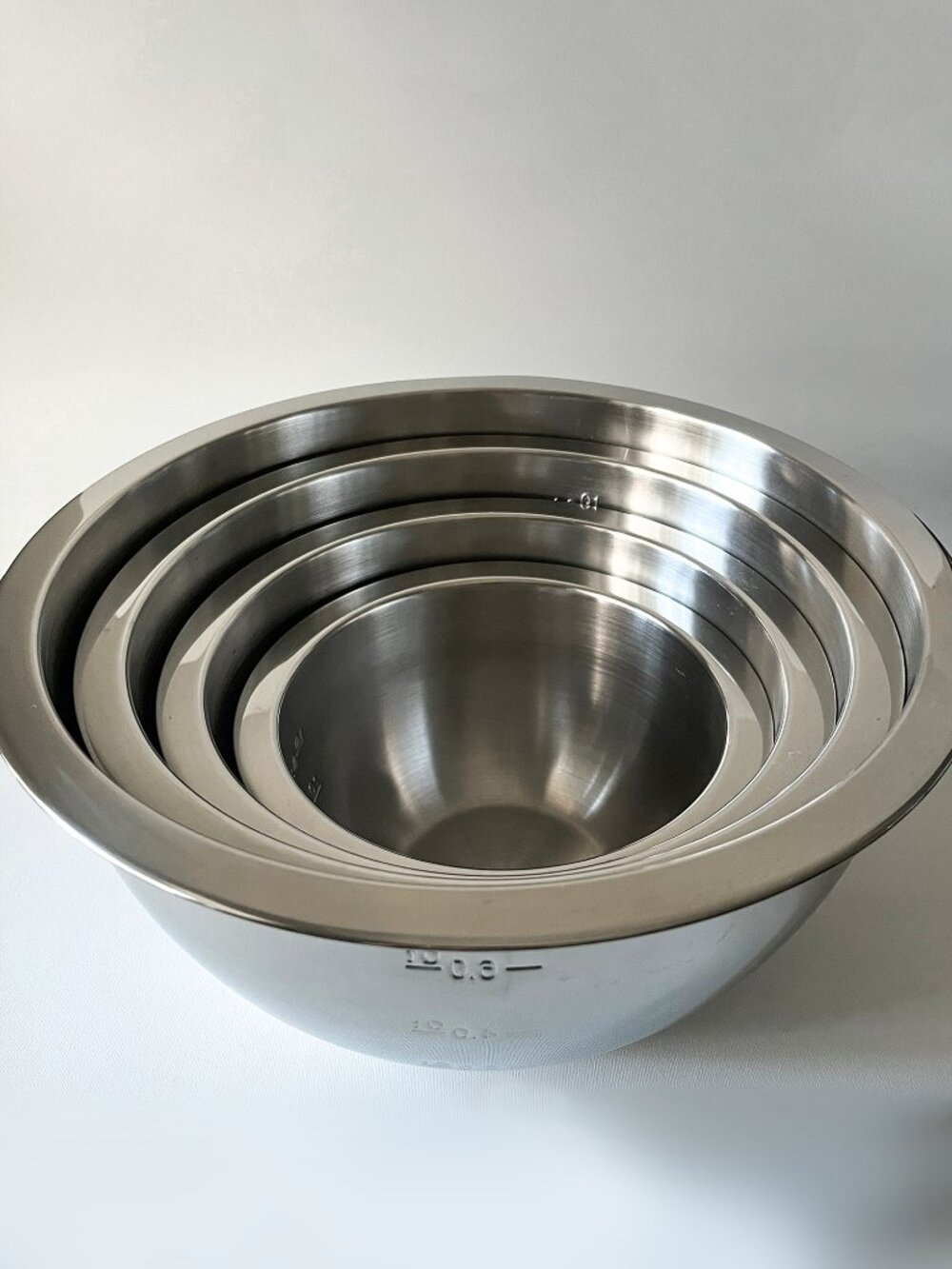 Wolfgang Puck Stainless Steel Mixing Bowls Set of 4: 6qt 4qt 2qt 1qt Nesting